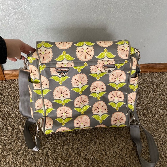 Petunia Pickle Bottom Baby Diaper Bag Green Grey Pink Abundance Boxy Backpack - Picture 8 of 10